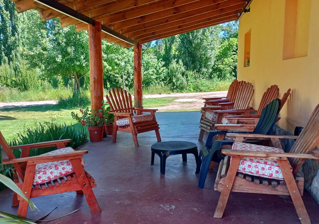 Corinto Hostel El Bolsón エクステリア 写真