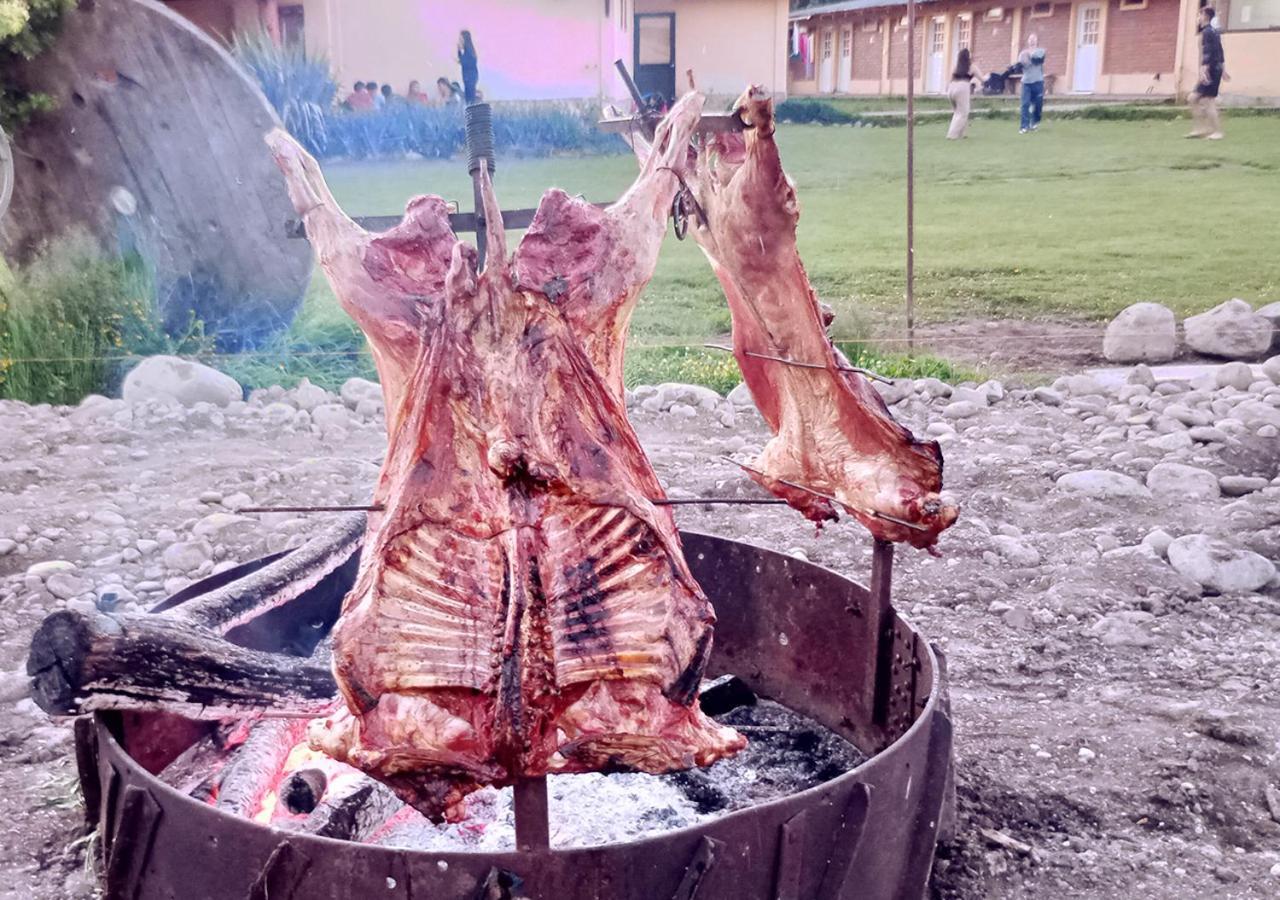 Corinto Hostel El Bolsón エクステリア 写真