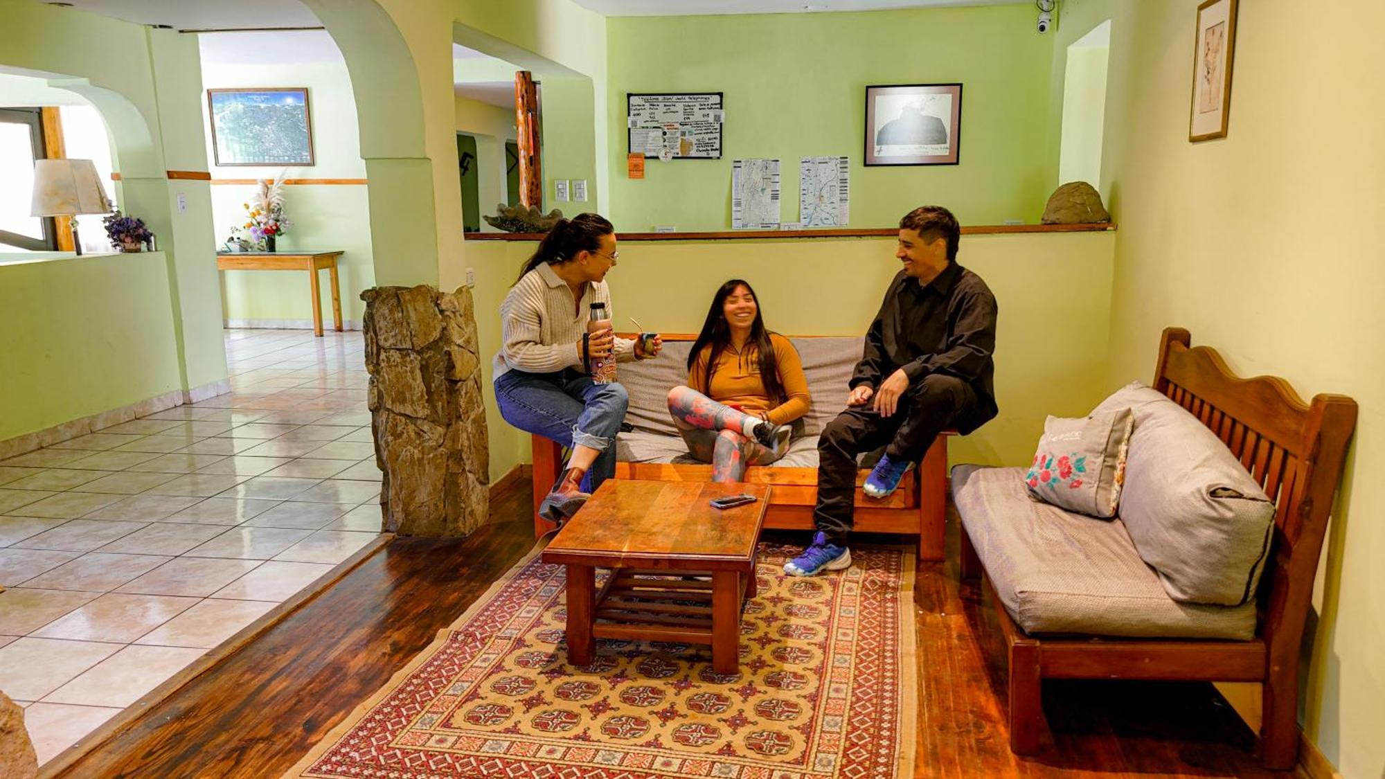 Corinto Hostel El Bolsón エクステリア 写真