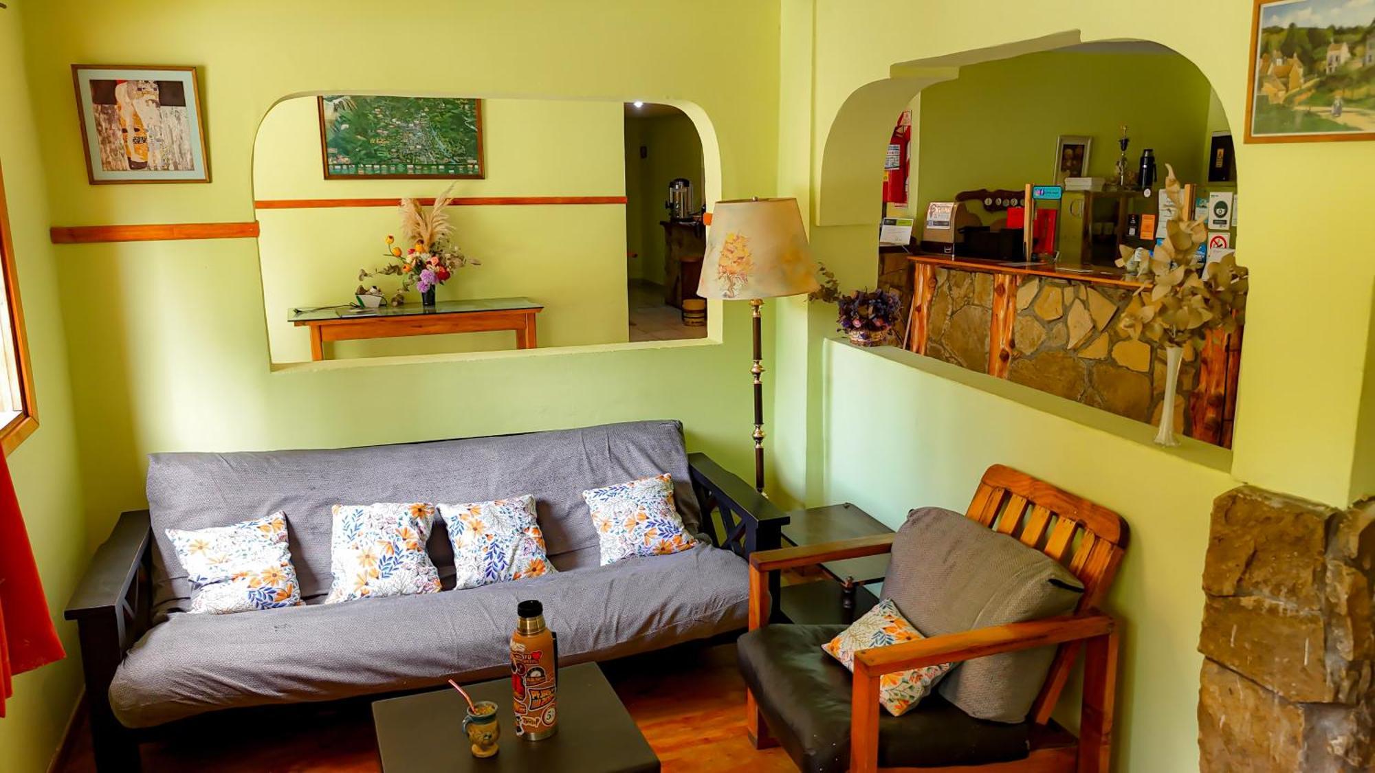 Corinto Hostel El Bolsón エクステリア 写真
